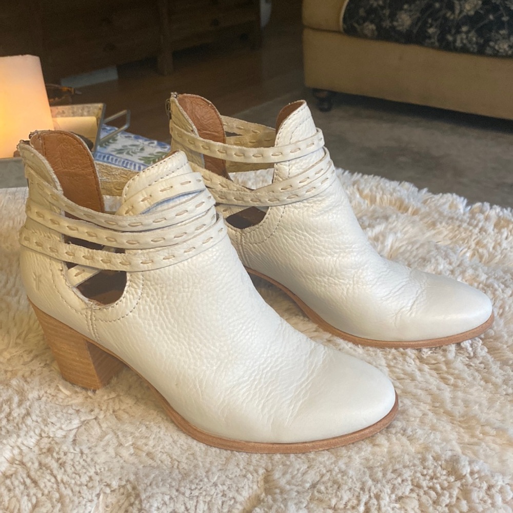 Frye Naomi Pickstitch Bootie, White, 7.5